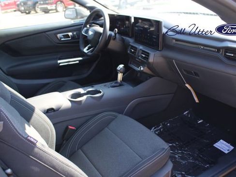 New 2025 Ford Mustang Coupe image 9