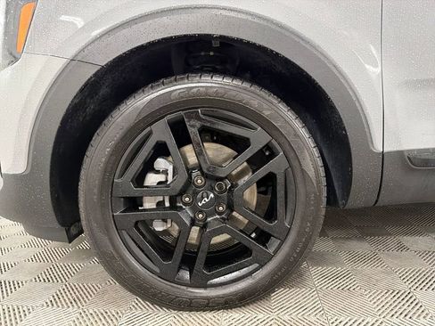 Used 2024 Kia Telluride EX X-Line image 14