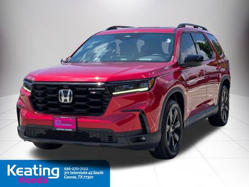 Certified 2025 Honda Pilot Black Edition image 4