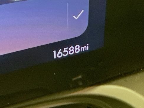 Used 2025 Buick Encore GX Preferred image 19