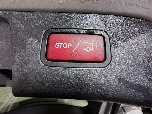 Used 2018 Mercedes-Benz GLA 250 GLA 250 image 40