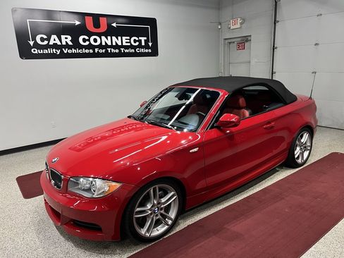 Used 2010 BMW 135i Convertible w/ Premium Pkg image 57