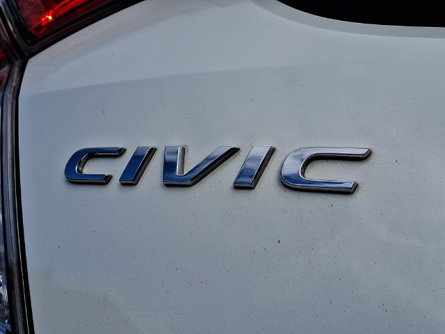 Used 2017 Honda Civic Sport image 29