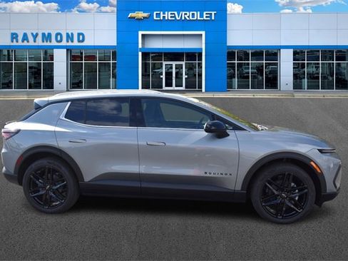 New 2026 Chevrolet Equinox EV LT w/ LPO, Blackout Package image 2