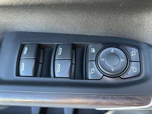 Used 2022 GMC Sierra 1500 Denali w/ Denali Reserve Package AWD/4WD image 23