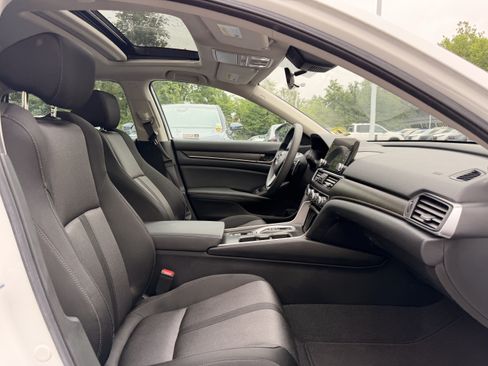 Certified 2021 Honda Accord EX image 14