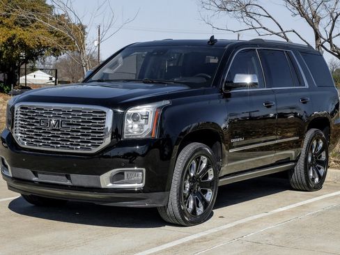 Used 2020 GMC Yukon Denali w/ Denali Ultimate Package image 7