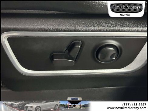 Used 2023 RAM 1500 Laramie AWD/4WD image 17