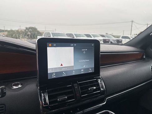 Used 2019 Lincoln Navigator L Reserve image 35