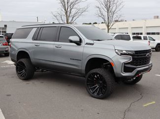 Used 2024 Chevrolet Suburban Z71 w/ Luxury Package video 2