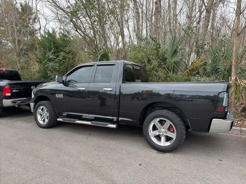 Used 2015 RAM 1500 Classic SLT image 11