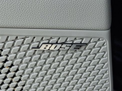 Used 2025 Hyundai Elantra Limited image 31