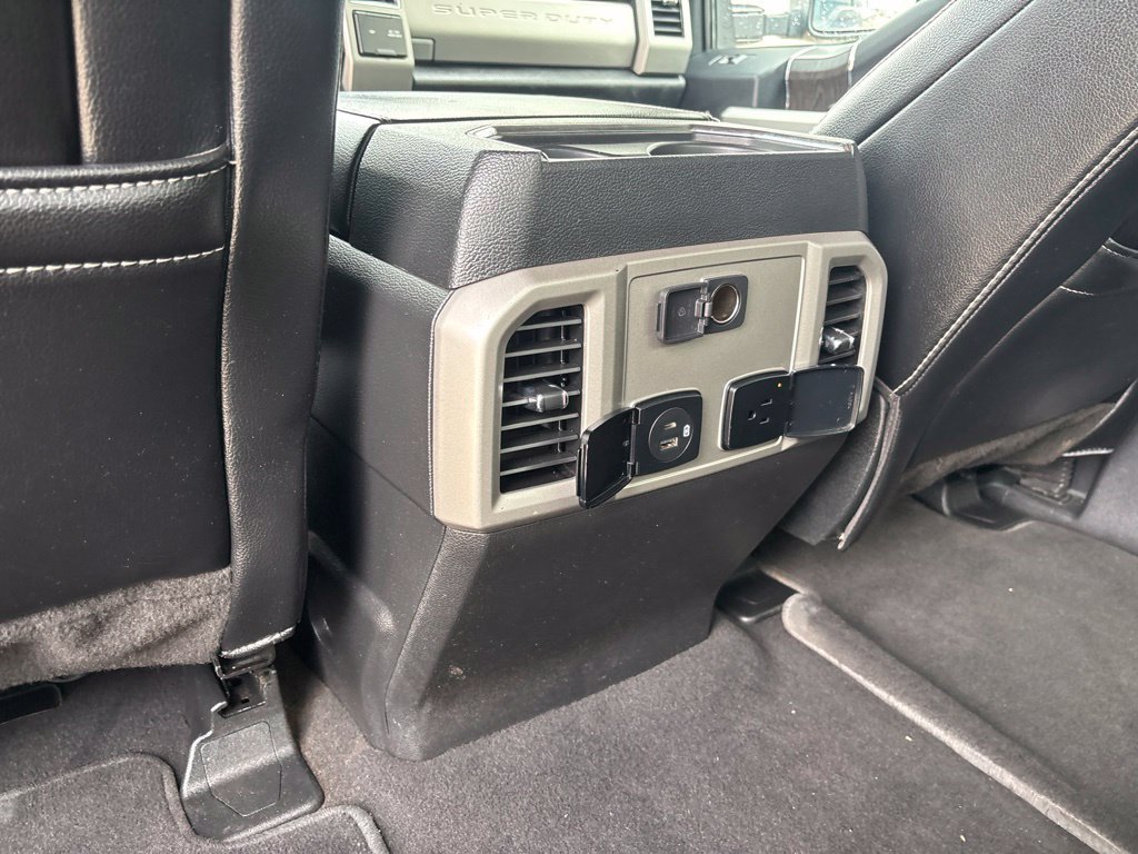 Used 2021 Ford F250 Lariat w/ Chrome Package AWD/4WD image 33