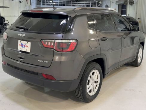 Used 2018 Jeep Compass Sport image 9
