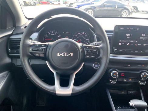 Used 2023 Kia Rio S w/ Technology Package image 5