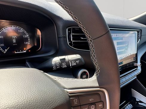New 2026 Jeep Grand Wagoneer Limited AWD/4WD image 35