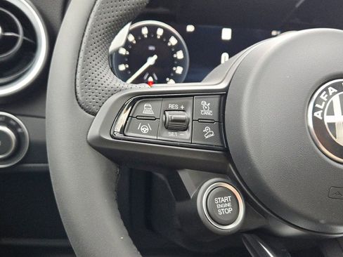New 2025 Alfa Romeo Stelvio Sprint w/ Veloce Package image 32