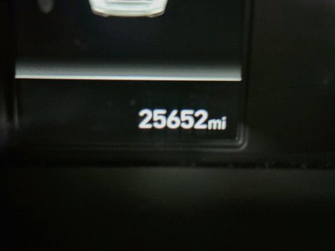 Certified 2023 Hyundai Elantra SE FWD image 5