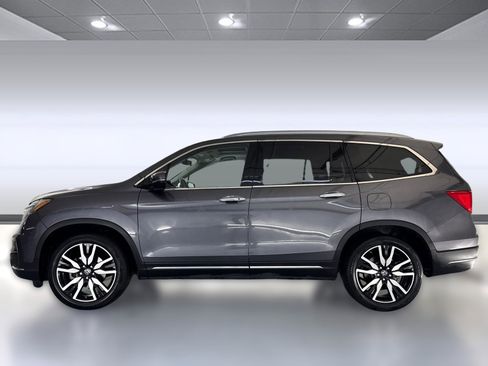 Used 2019 Honda Pilot Touring image 2
