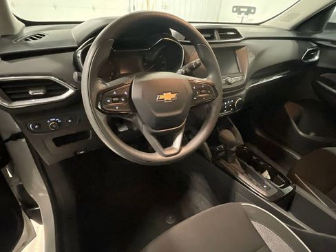 Used 2023 Chevrolet TrailBlazer LT image 21