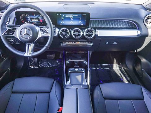 New 2026 Mercedes-Benz GLB 250 image 11