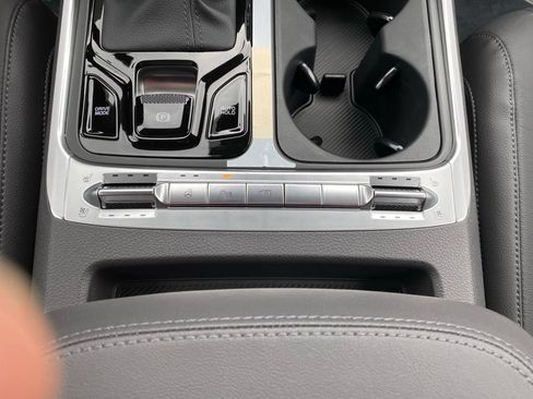 New 2026 Kia Carnival SX Prestige FWD image 18