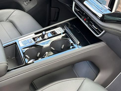 New 2026 Volkswagen Atlas SEL AWD/4WD image 11
