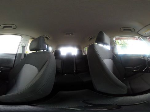Used 2025 Kia Soul LX w/ LX Technology Package FWD image 40