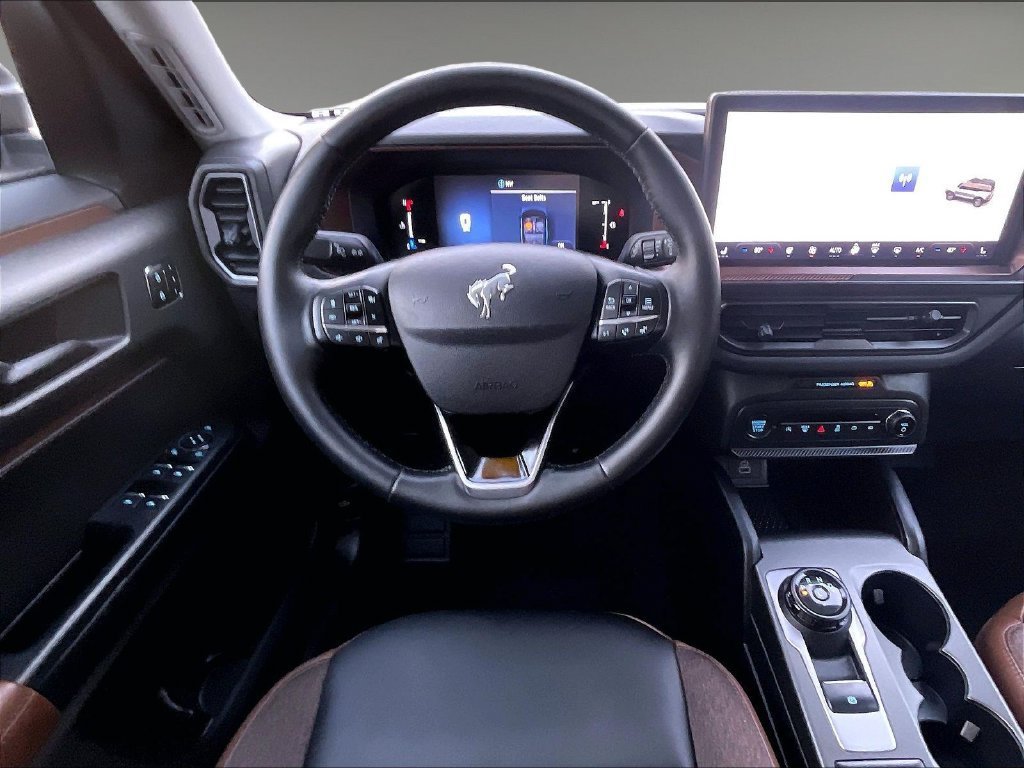 Used 2026 Ford Bronco Sport Outer Banks AWD/4WD image 17