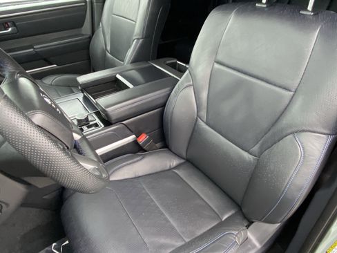 Certified 2025 Toyota Tundra Platinum w/ TRD Off-Road Package AWD/4WD image 30