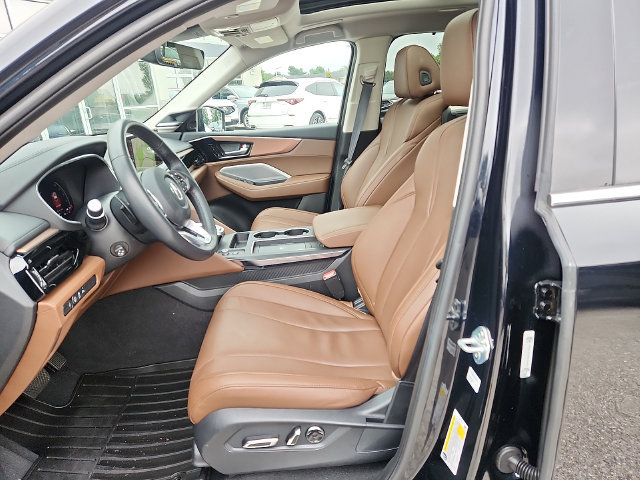 Certified 2025 Acura MDX w/ Technology Package AWD/4WD image 13