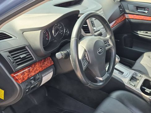 Used 2012 Subaru Legacy 2.5i Limited AWD/4WD image 10