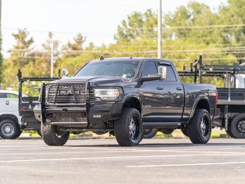 Used 2022 RAM 2500 Laramie AWD/4WD image 35