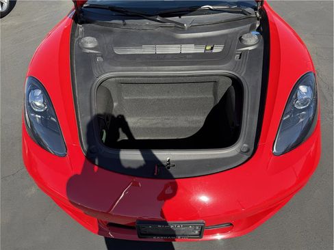 Used 2019 Porsche 718 Boxster image 33