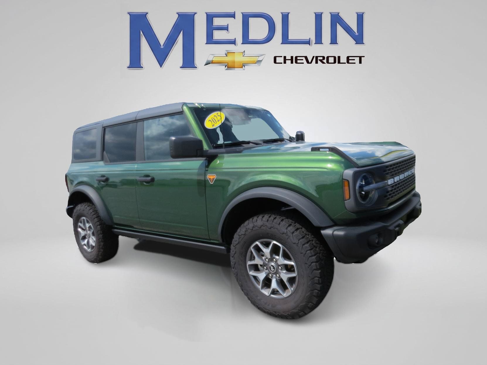 Used 2025 Ford Bronco Badlands AWD/4WD image 1