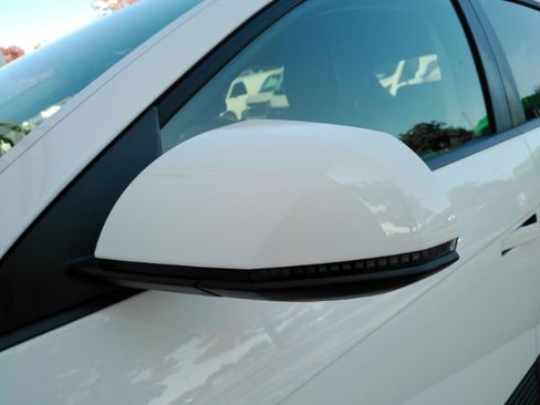 Used 2022 Hyundai Ioniq 5 SEL image 15