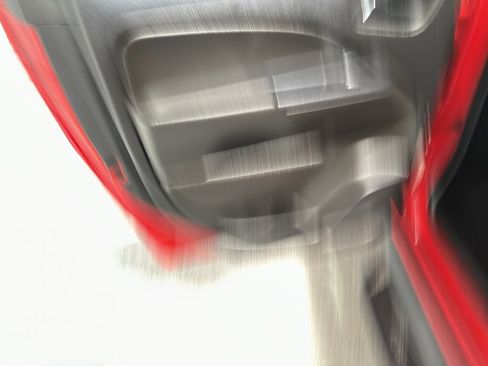 Used 2020 Chevrolet Colorado LT image 14