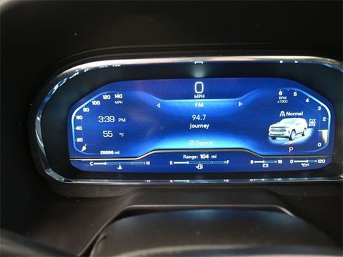 Used 2023 Chevrolet Tahoe LT w/ Luxury Package image 9