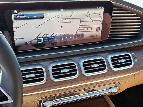 New 2026 Mercedes-Benz GLE 450 4MATIC image 12