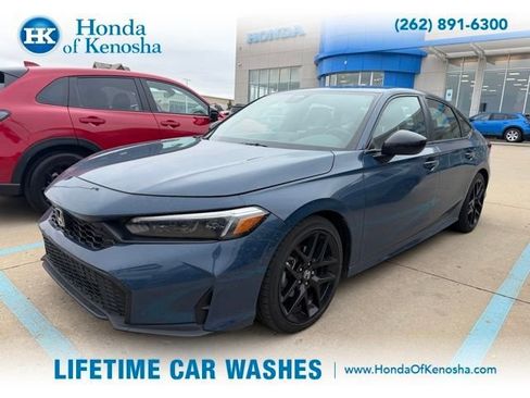 Used 2025 Honda Civic Sport image 1