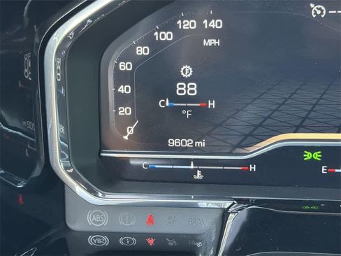 Used 2025 GMC Sierra 1500 SLT image 20