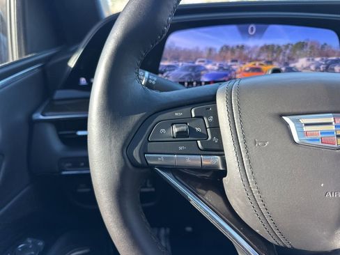 Used 2023 Cadillac Escalade ESV Sport Platinum image 18