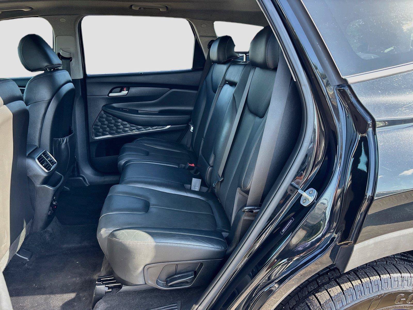Used 2019 Hyundai Santa Fe FWD image 26