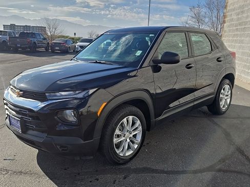 Used 2023 Chevrolet TrailBlazer LS image 8