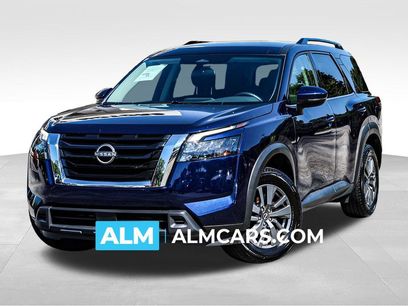 Used 2025 Nissan Pathfinder SV