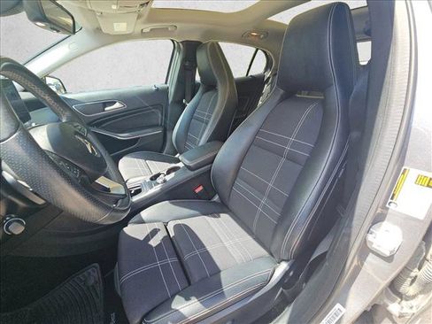 Used 2017 Mercedes-Benz GLA 250 image 15