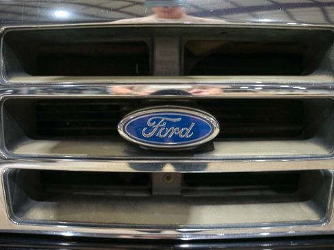 Used 1996 Ford F250 XLT image 21