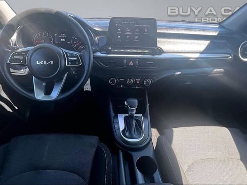 Used 2024 Kia Forte LXS FWD image 15