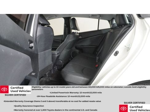 Certified 2017 Toyota Prius Three Touring FWD image 12