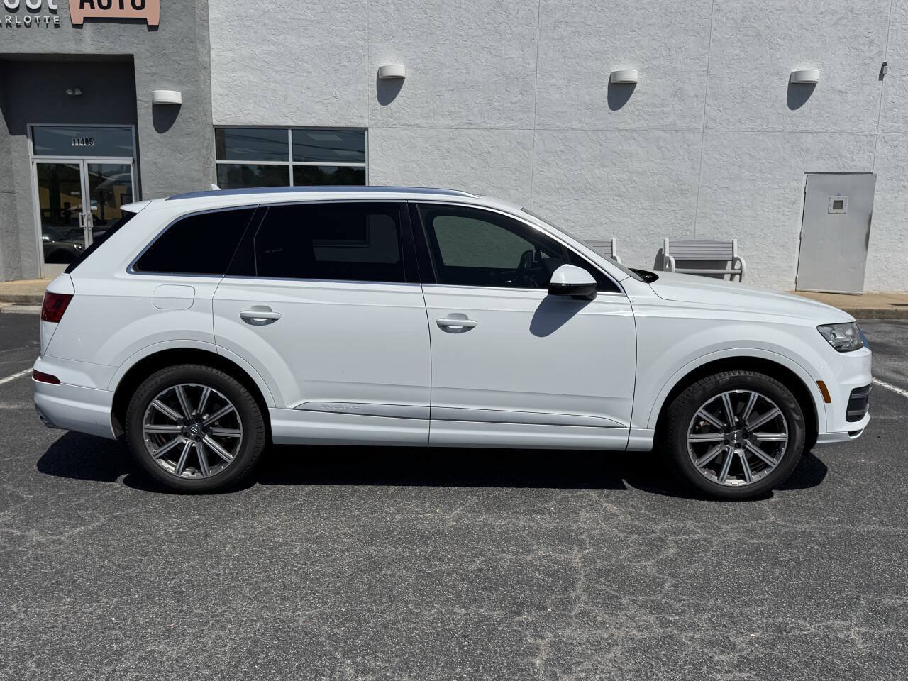 Used 2017 Audi Q7 2.0T Premium Plus w/ Premium Plus Package AWD/4WD image 7